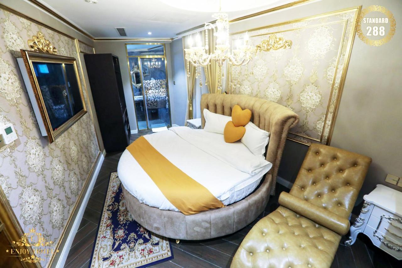 Enjoy Hotel 5A Cidade de Ho Chi Minh Exterior foto